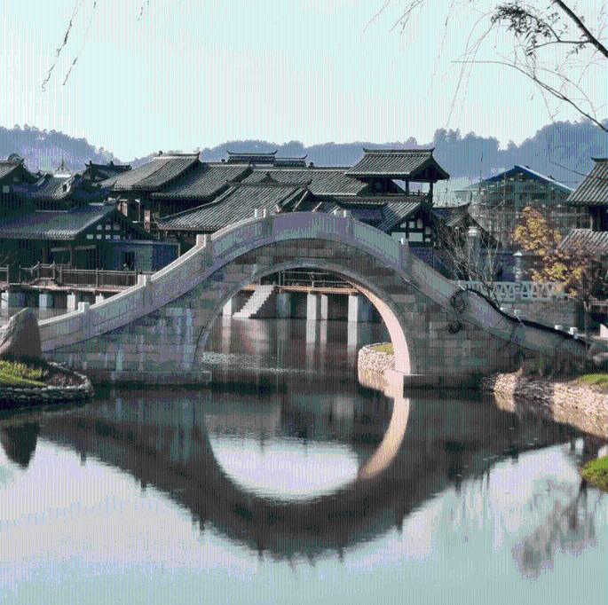 逃离可爱村落